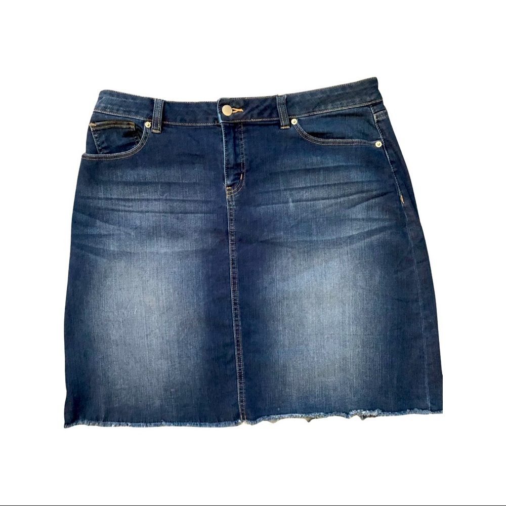 Denim skirt